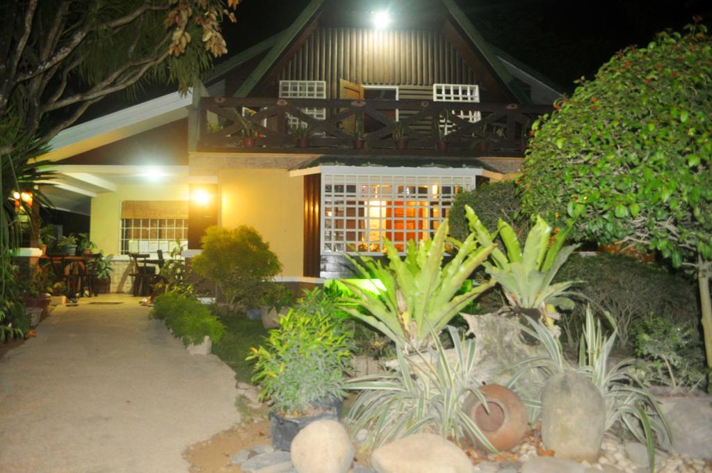 Peak House Garden Pension El Nido Kültér fotó