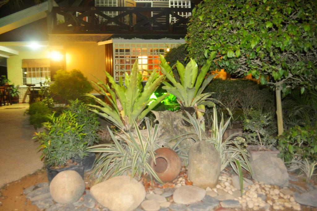 Peak House Garden Pension El Nido Kültér fotó