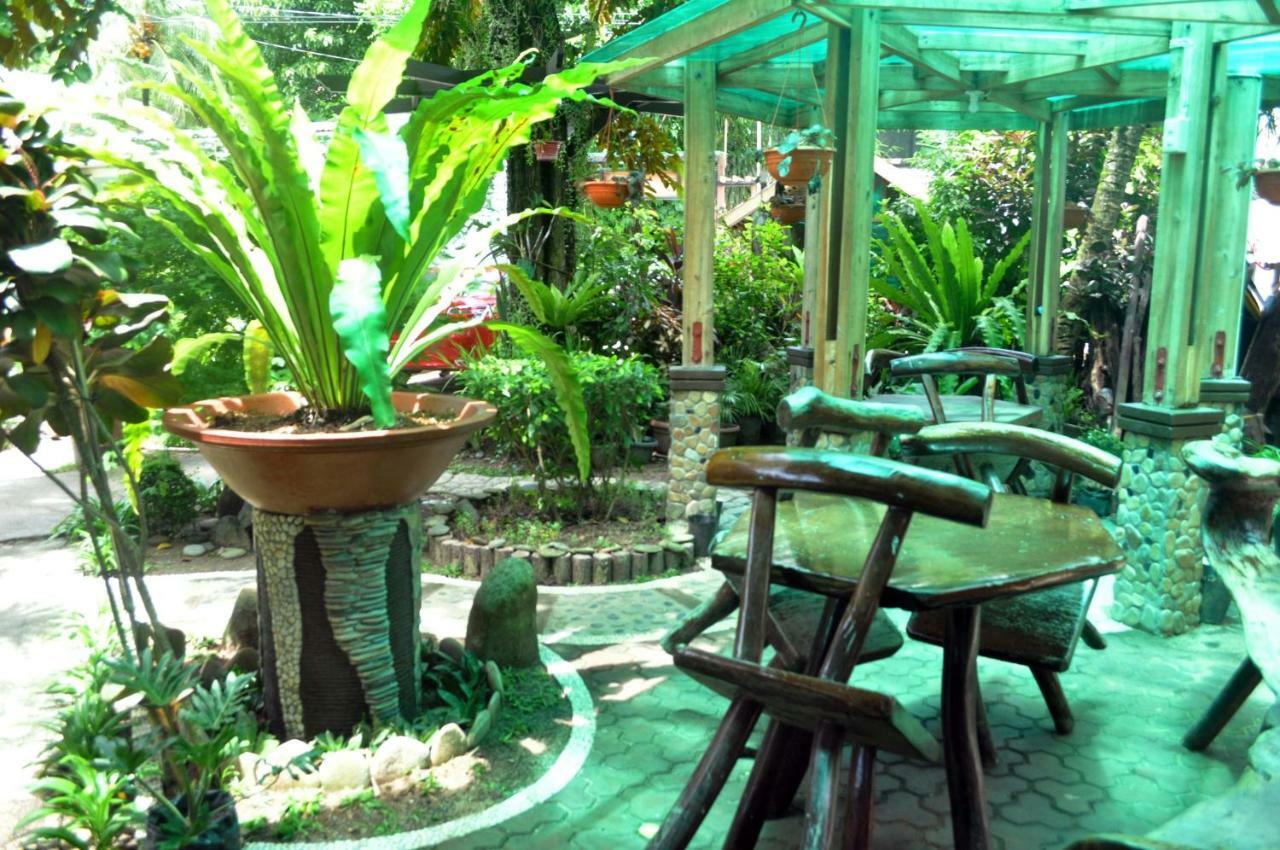 Peak House Garden Pension El Nido Kültér fotó